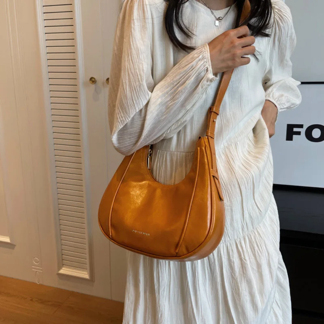 Medium Hobo Bag - Gabriela