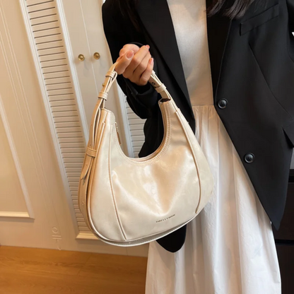 Medium Hobo Bag - Gabriela